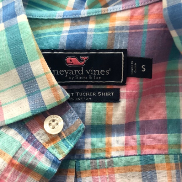 Vineyard Vines Short Sleeve Button-down - Picture 2 of 2